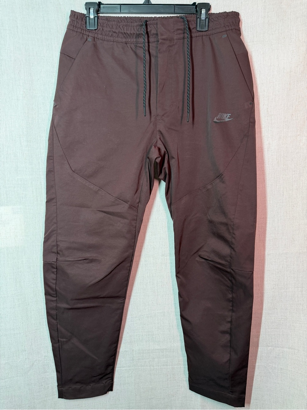 Nike Men’s Brown Performance Jogger Pants